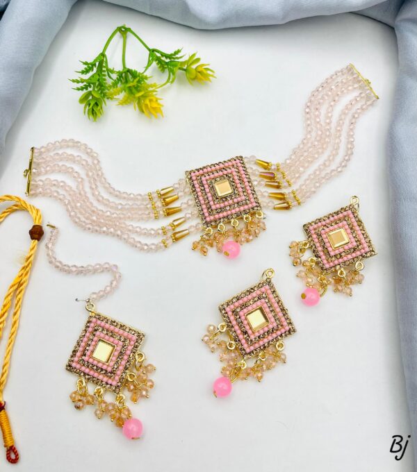 Choker Set With Earings And Tika - Image 2