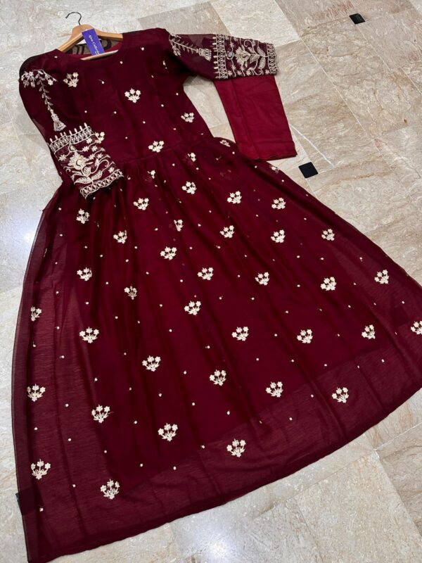 Sequence Boti With Thread Zarri Work On Sleeves, Front Body Maxi With Trouser 2Piece - Image 7