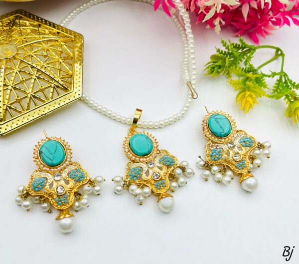 Fancy Beautiful Manjoos Egyptian Locket Set With Mala